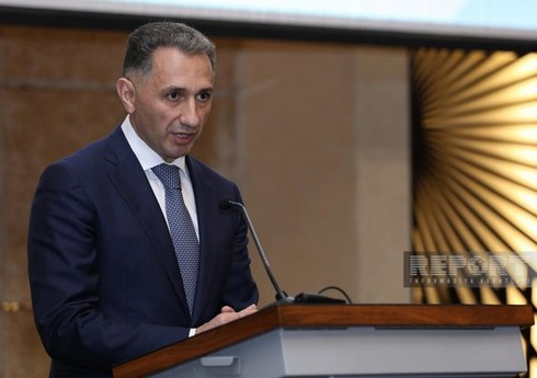 Rəşad Nəbiyev Hidayət Heydərovu dünya çempionu olması münasibətilə təbrik edib