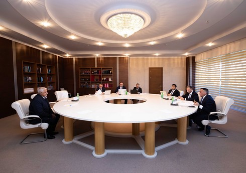 Rəşad Nəbiyev Neftçalada vətəndaşları qəbul edib
