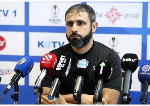 Rəşad Sadıqov: 