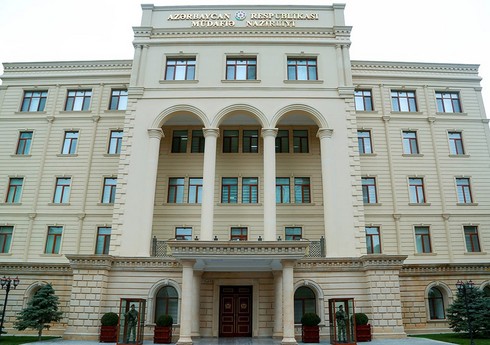 İran Hərbi Dəniz Qüvvələrinin komandanı Bakıya gəlib, Zakir Həsənovla görüşəcək