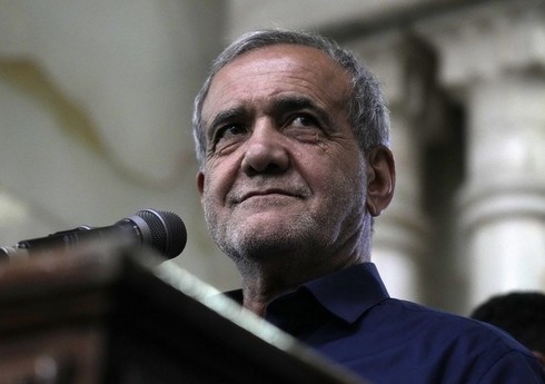 İranın yeni seçilən prezidenti sabah and içəcək