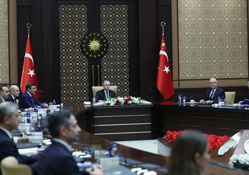 Ərdoğan Müdafiə Sənayesi İcraiyyə Komitəsinin iclasını keçirir
