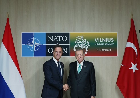 Ərdoğan Niderland və Yunanıstan baş nazirləri ilə görüşüb