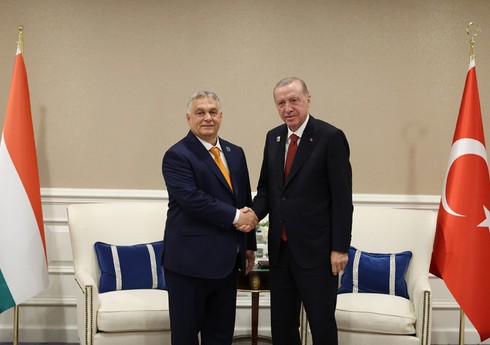 Ərdoğan və Orban ikitərəfli əlaqələri və regional məsələləri müzakirə ediblər