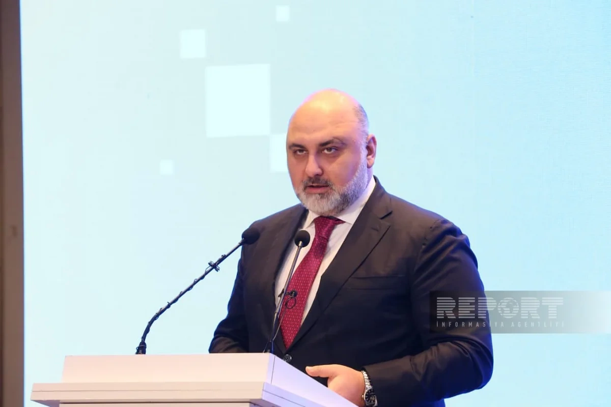 Read Qasımov: 