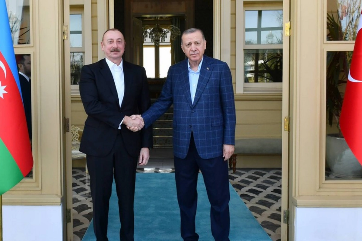 Rəcəb Tayyib Ərdoğan İlham Əliyevi Müstəqillik Günü münasibətilə təbrik edib