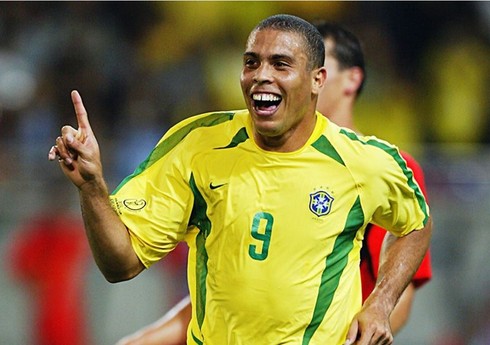 Ronaldo koronavirusa yoluxub