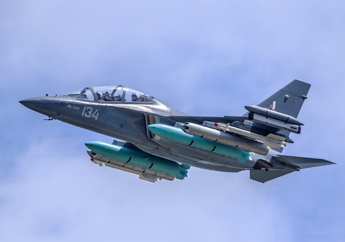 Rusiya İrana təlim-döyüş təyyarələri verib