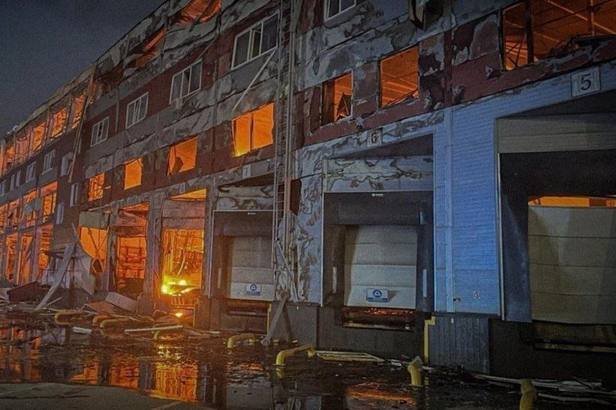 Rusiya Xarkovu vurub: 3 ölü, 16 yaralı var Rusiya Xarkovu vurub: 3 ölü, 16 yaralı var