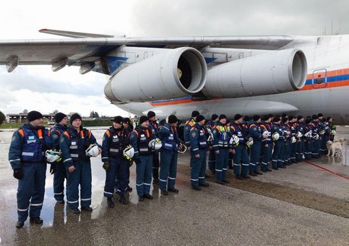 Rusiya xilasediciləri Türkiyədən qayıdıblar