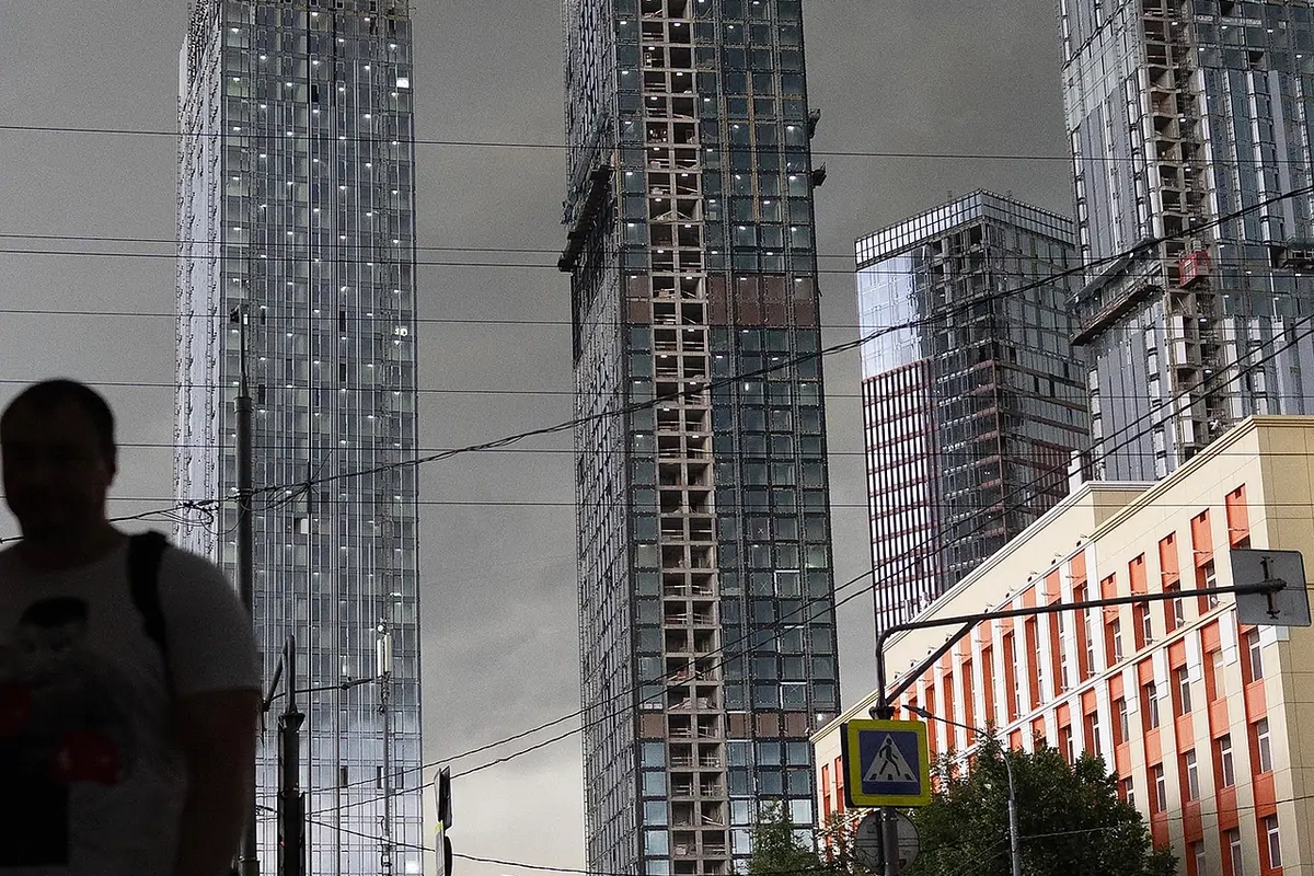Rusiyada isti hava dalğaları daha da güclənəcək Rusiyada isti hava dalğaları daha da güclənəcək