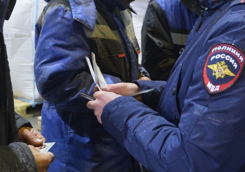 Rusiyada miqrantların yaşayış icazəsi alması üçün bağlanmış nikahları ləğv ediləcək