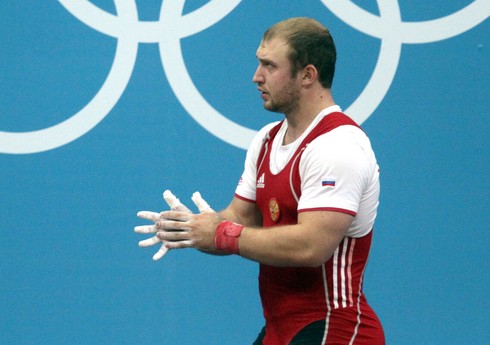 Rusiyalı ağırlıqqaldıran dünya çempionatında qazandığı qızıl medaldan məhrum edilib Rusiyalı ağırlıqqaldıran dünya çempionatında qazandığı qızıl medaldan məhrum edilib