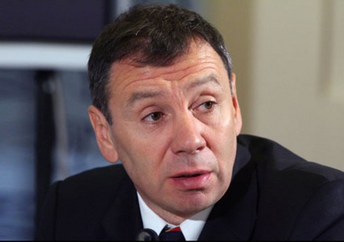 Rusiyalı politoloq: “Ermənistan “humanitar böhranı” imitasiya etməyə çalışır”