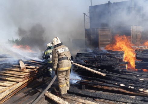 Rusiyanın Volqoqrad limanında güclü yanğın başlayıb