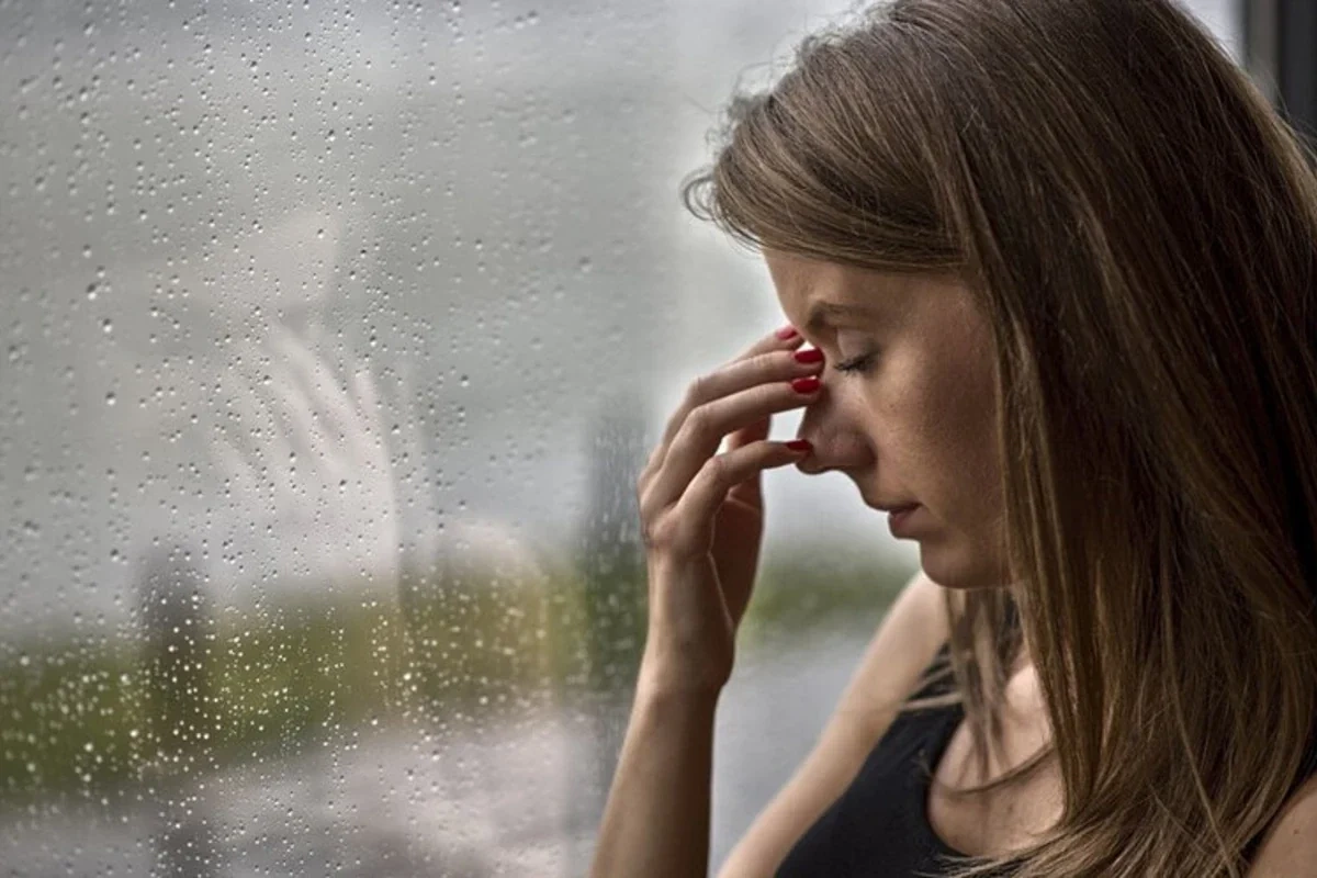 Sabahın havası bəzi meteohəssas insanlarda narahatlıq hissi yarada bilər