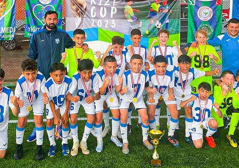 “Sabah”ın U-12 komandası Türkiyədəki beynəlxalq turnirin qalibi olub