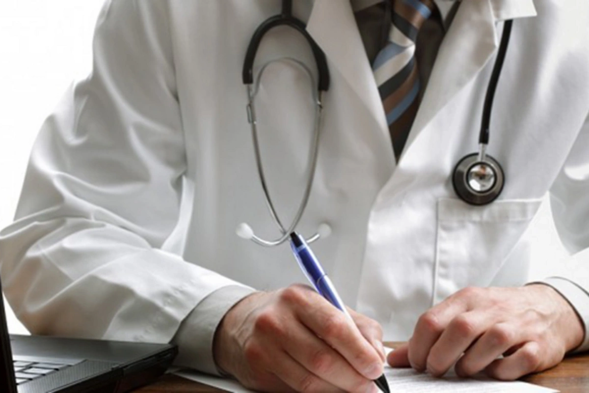 Sabiq baş həkimə hökm oxundu