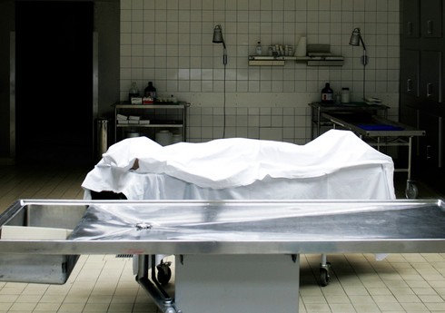 Sabirabadda avtomobil piyadanı vuraraq öldürüb