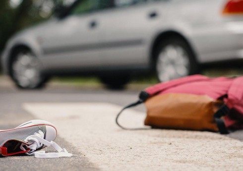 Sabunçuda 26 yaşlı qadını avtomobil vurub