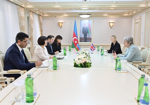 Sahibə Qafarova Böyük Britaniyanın keçmiş baş naziri ilə görüşüb
