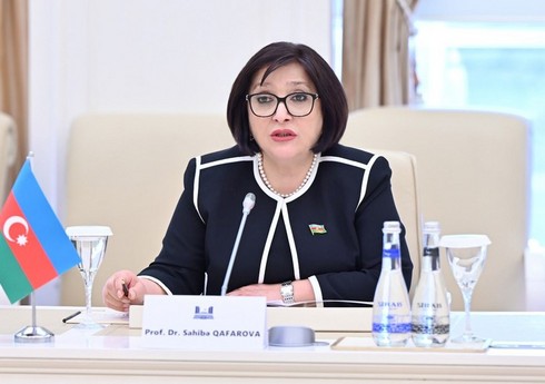 Sahibə Qafarova Fazil Mustafanın ailəsi ilə əlaqə saxlayıb, onun vəziyyəti ilə maraqlanıb