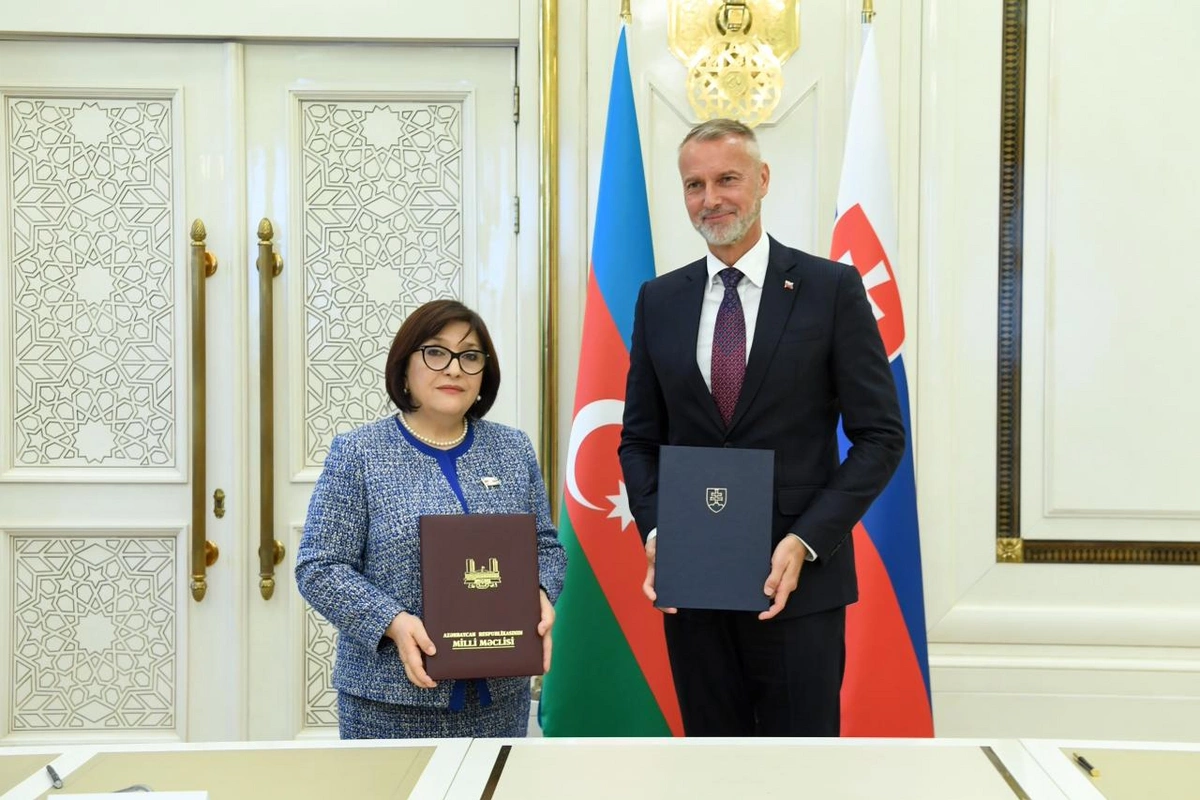 Sahibə Qafarova Slovakiya Milli Şurasının sədri ilə görüşüb