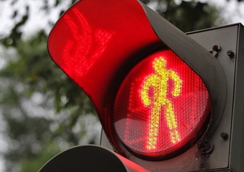 Salyanda avtomobil piadanı vuraraq öldurub