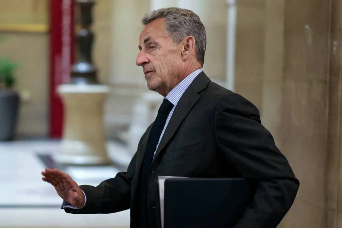 Sarkozi şərti azadlığa buraxıldı