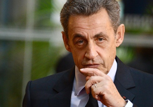 Sarkozi siyasətə qayıtmağı planlaşdırmır