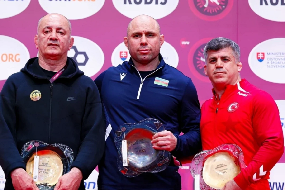 Sərbəst güləş üzrə Azərbaycan millisi Avropa çempionu olub