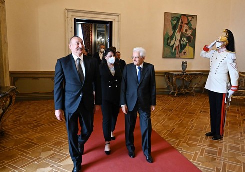 Sercio Mattarella: 