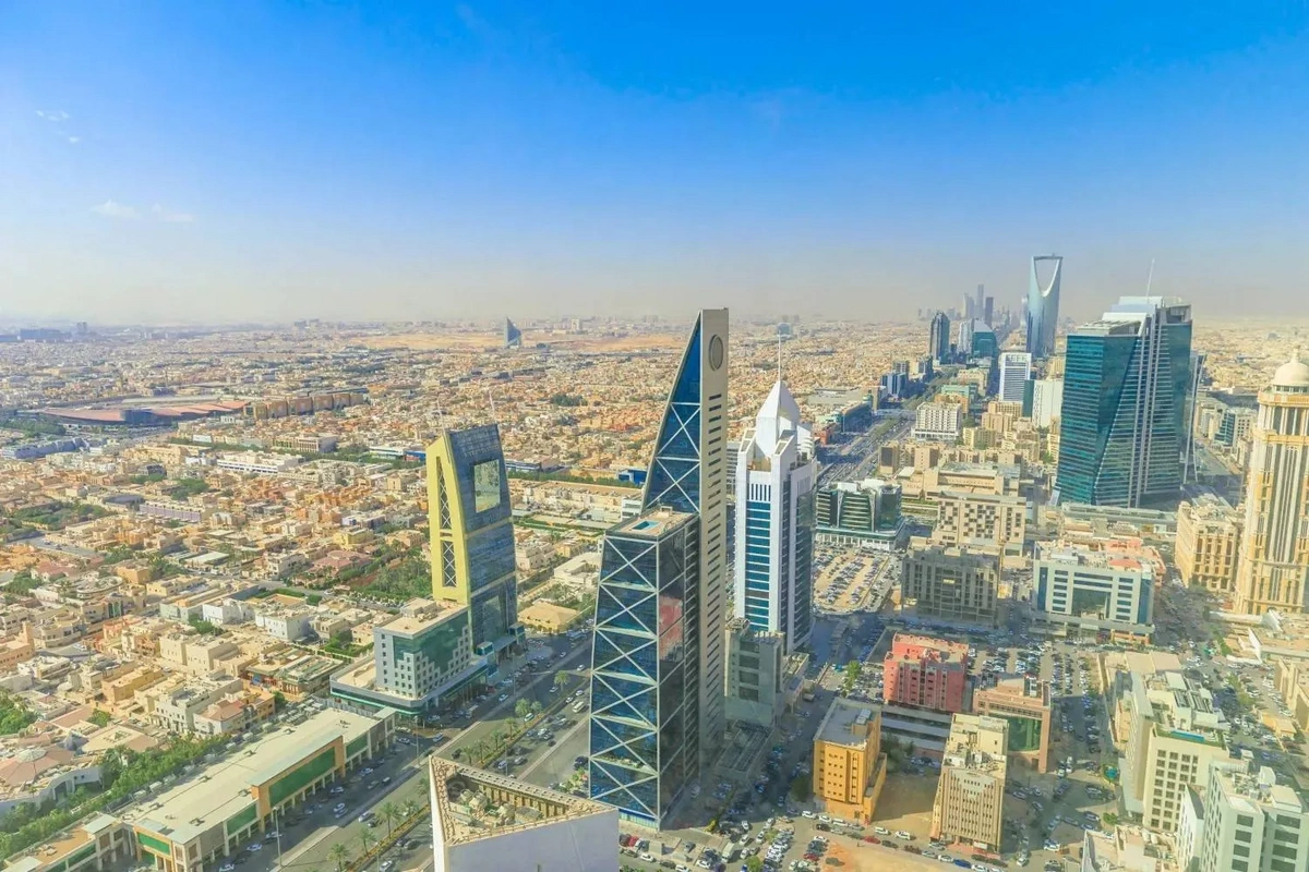 Səudiyyə rəsmisi: Biz artıq 1000 deyil, 1 milyon ev üçün qiymət danışığı aparırıq