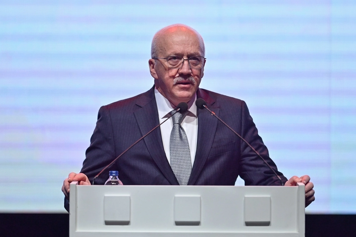 Sezai Uçarmak: 