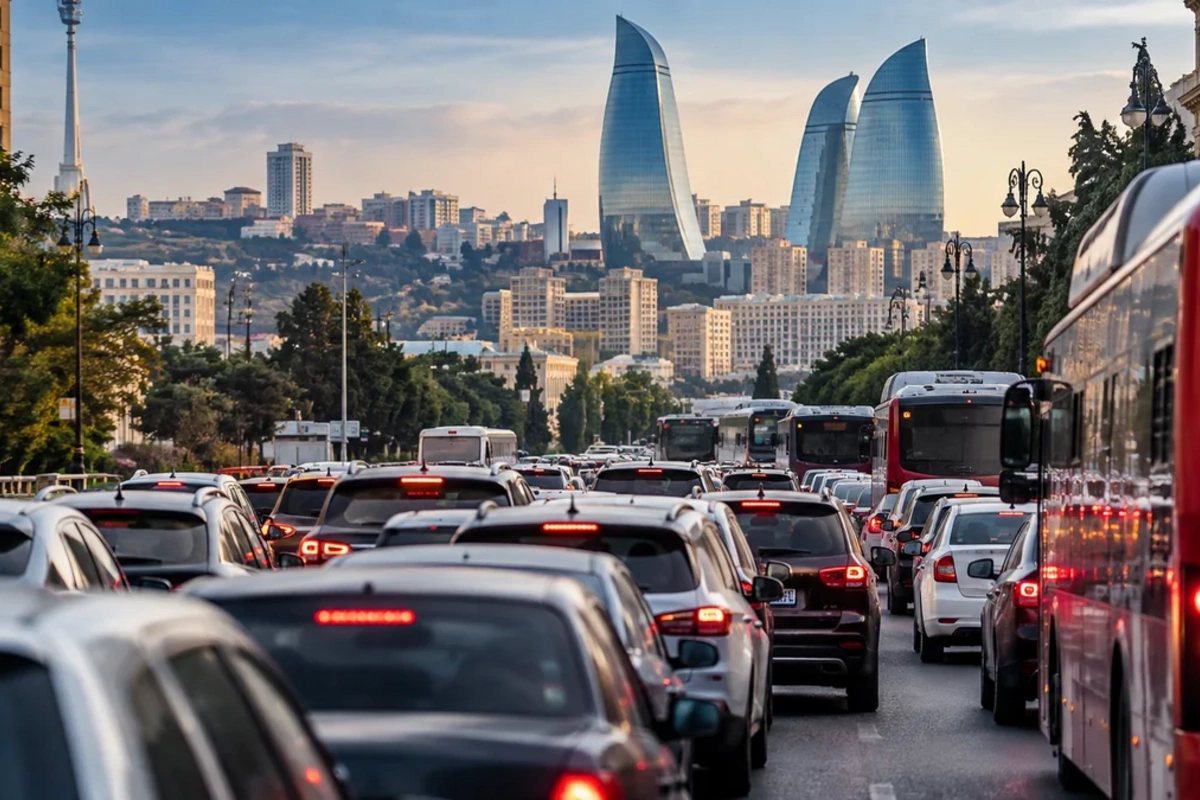 Şəhər böyüyür, yollar daralır: Paytaxtda hərəkəti çətinləşdirən əsas səbəb nədir?