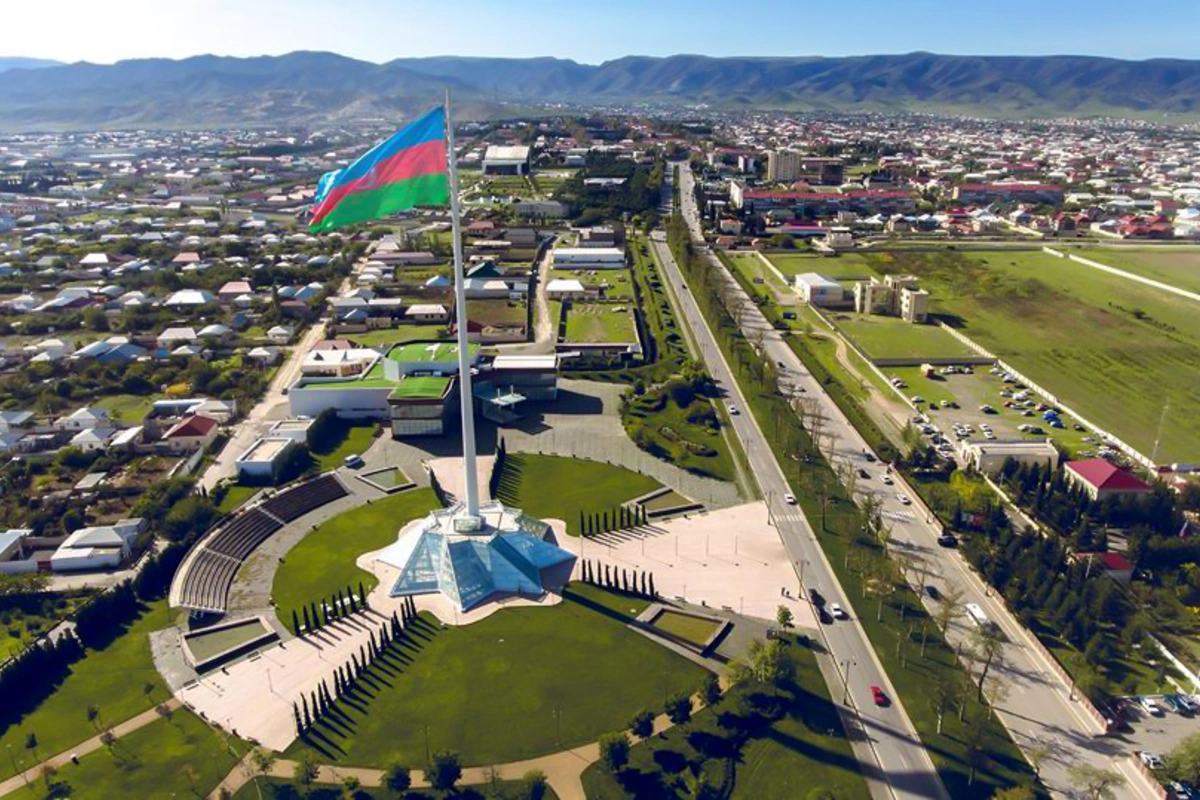 Şəmkirdə abadlıq işlərinə 1 milyon manatdan çox vəsait ayrılacaq