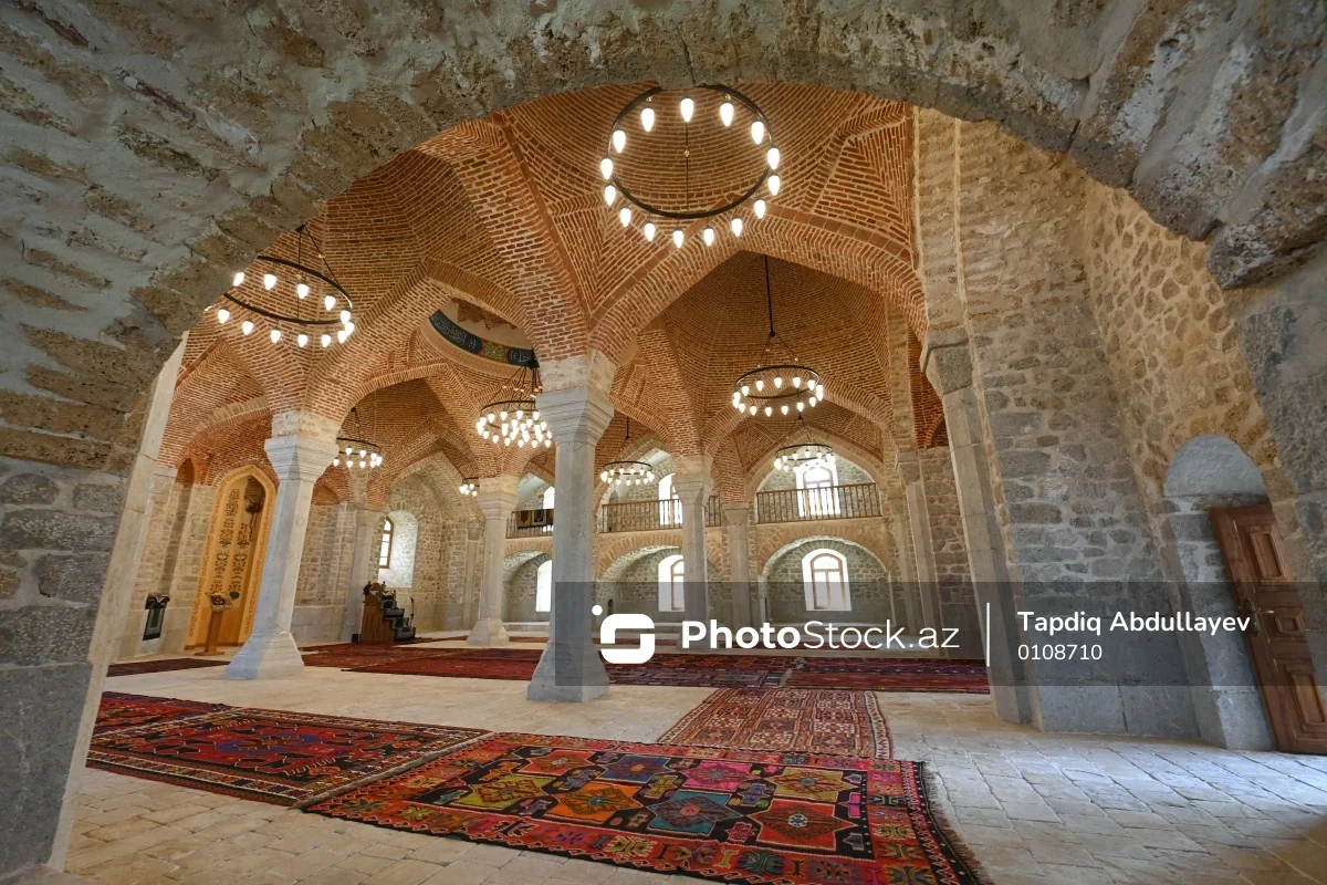 Şuşada bayram namazı qılındı Şuşada bayram namazı qılındı
