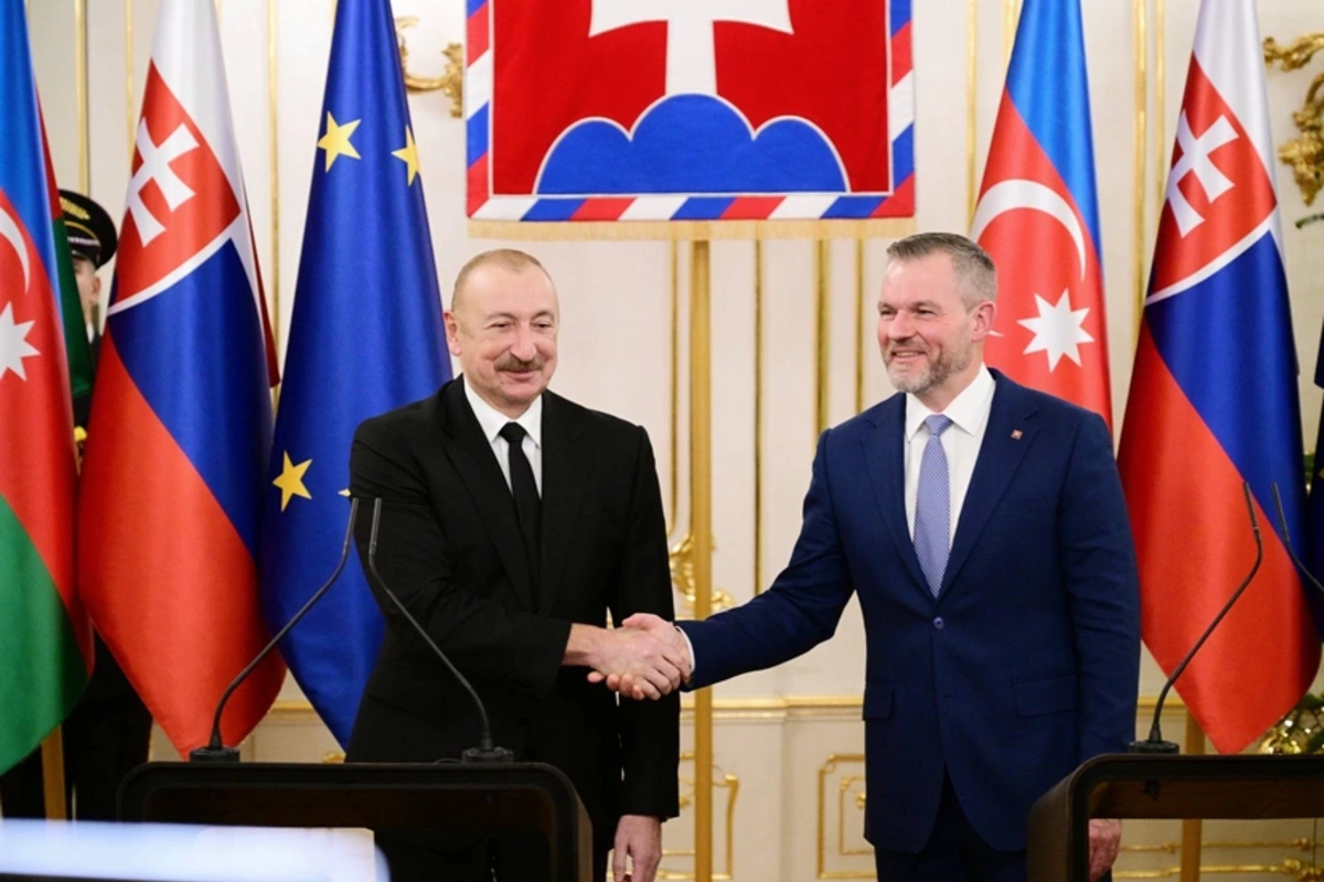 Slovakiya Prezidenti Azərbaycana rəsmi səfərə dəvət olunub