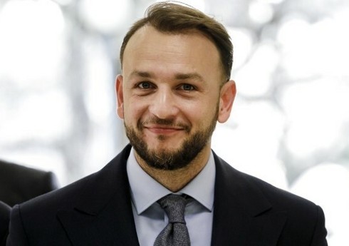 Slovakiyanın daxili işlər naziri siyasi partiyaya başçı seçilib Slovakiyanın daxili işlər naziri siyasi partiyaya başçı seçilib