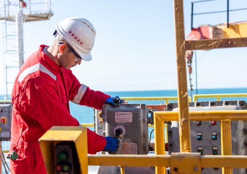 SOCAR hava şəraitinə görə istehsalatda təhlükəsizlik tədbirlərini gücləndirib