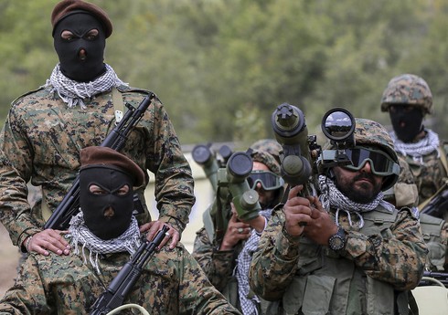 İsrail “Hizbullah”ın mövqelərini atəşə tutur İsrail “Hizbullah”ın mövqelərini atəşə tutur