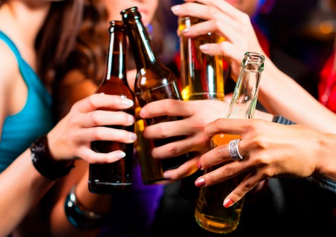 ÜST: Dünyada alkoqoldan ölüm nisbəti qəbuledilməz dərəcədə yüksəkdir ÜST: Dünyada alkoqoldan ölüm nisbəti qəbuledilməz dərəcədə yüksəkdir