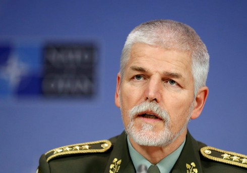 İstefada olan general Çexiyanın yeni prezidenti seçilib - YENİLƏNİB