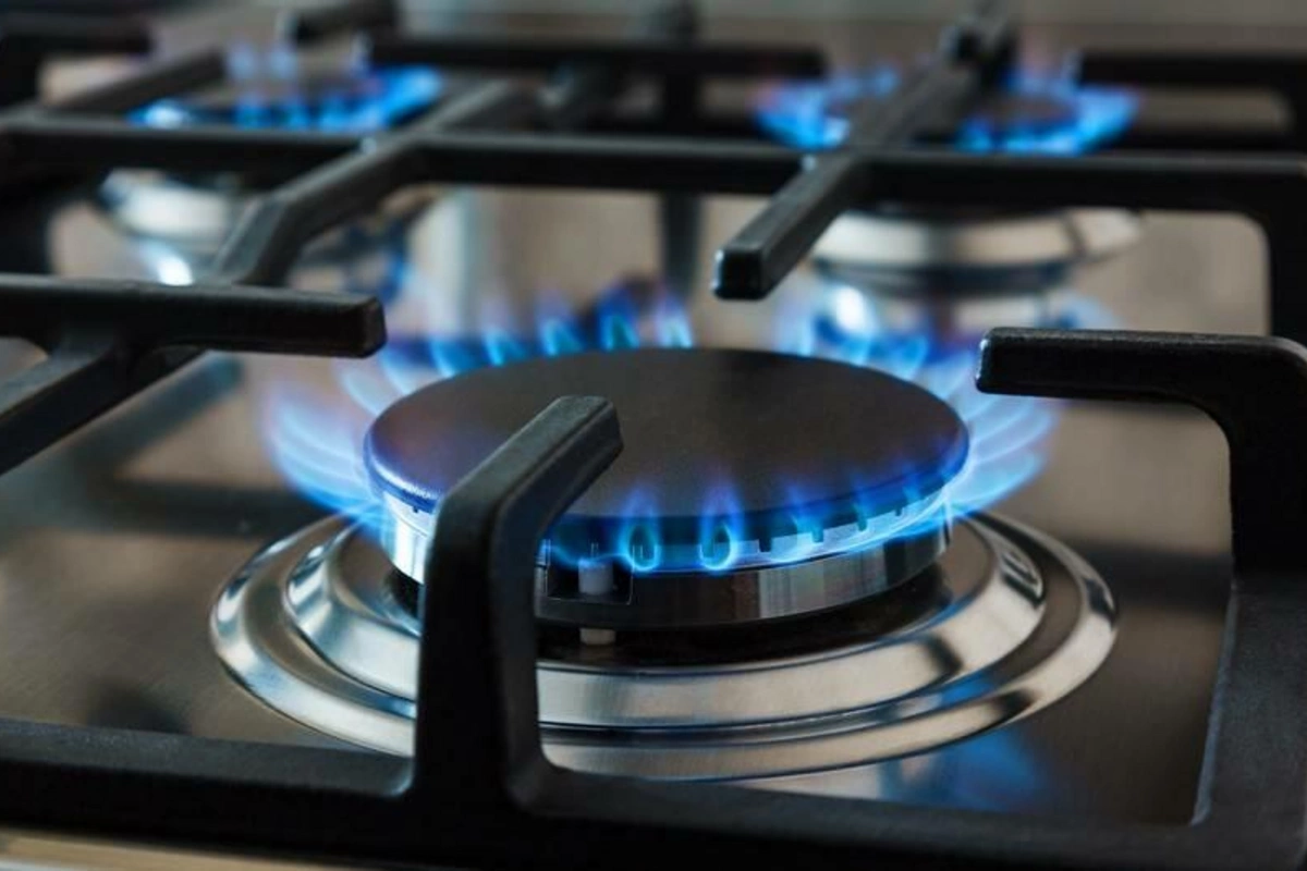 Sumqayıtda irigövdəli ağac 650 abonent qazsız qoydu