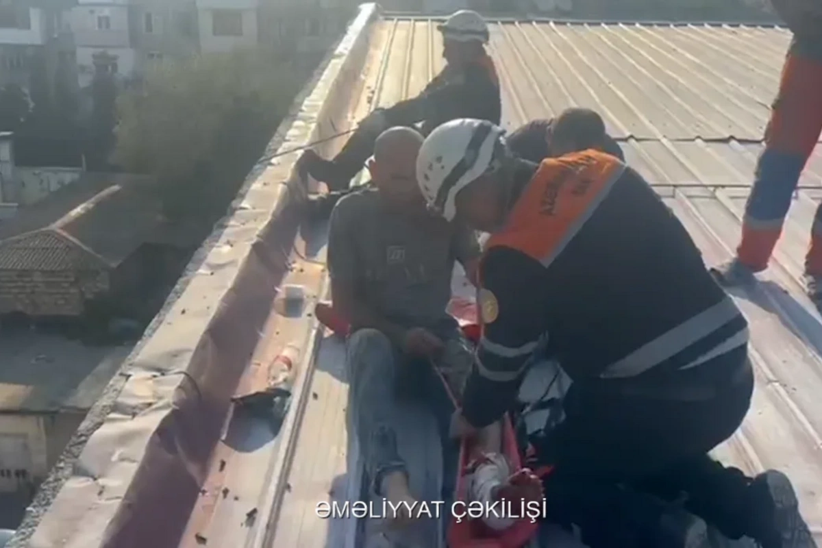 Sumqayıtda tikilidə təmir işləri aparan şəxs xəsarət alıb Sumqayıtda tikilidə təmir işləri aparan şəxs xəsarət alıb