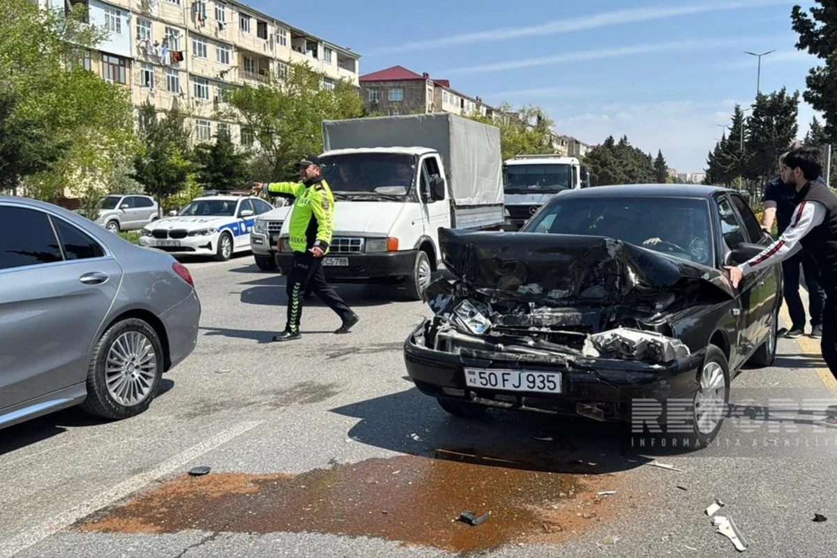 Sumqayıtda zəncirvari qəza olub, xəsarət alanlar var