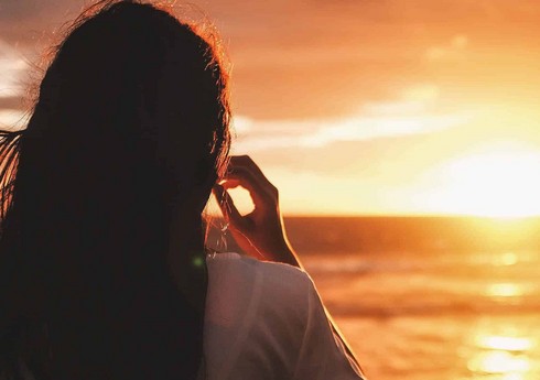 Sumqayıtda gözəllik salonuna getmək adı ilə evdən çıxan ana və qızı itkin düşüb Sumqayıtda gözəllik salonuna getmək adı ilə evdən çıxan ana və qızı itkin düşüb
