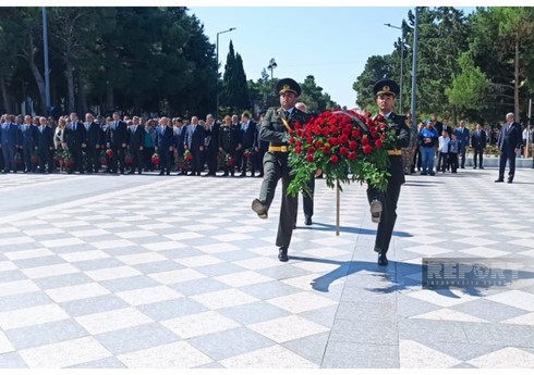 Sumqayıtda şəhidlərin xatirəsi anılıb