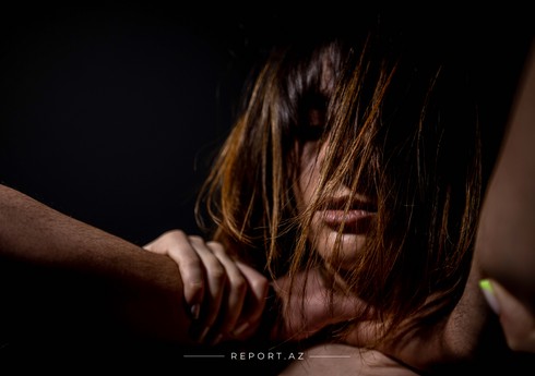 Sumqayıtda qadını qətlə yetirməkdə təqsirləndirilən şəxsin məhkəməsi başlayır