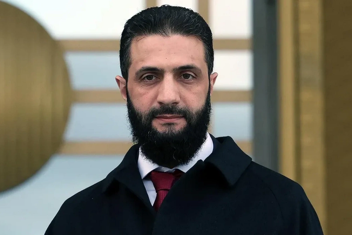 Suriya prezidenti vəzifəli şəxslərdən lüks avtomobillərin açarlarını tələb edib Suriya prezidenti vəzifəli şəxslərdən lüks avtomobillərin açarlarını tələb edib